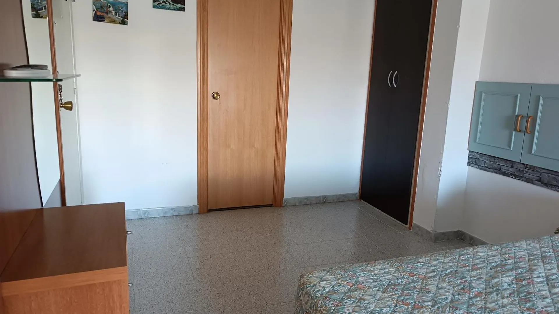 La Pineda Apartment 0*, La Pineda Spain